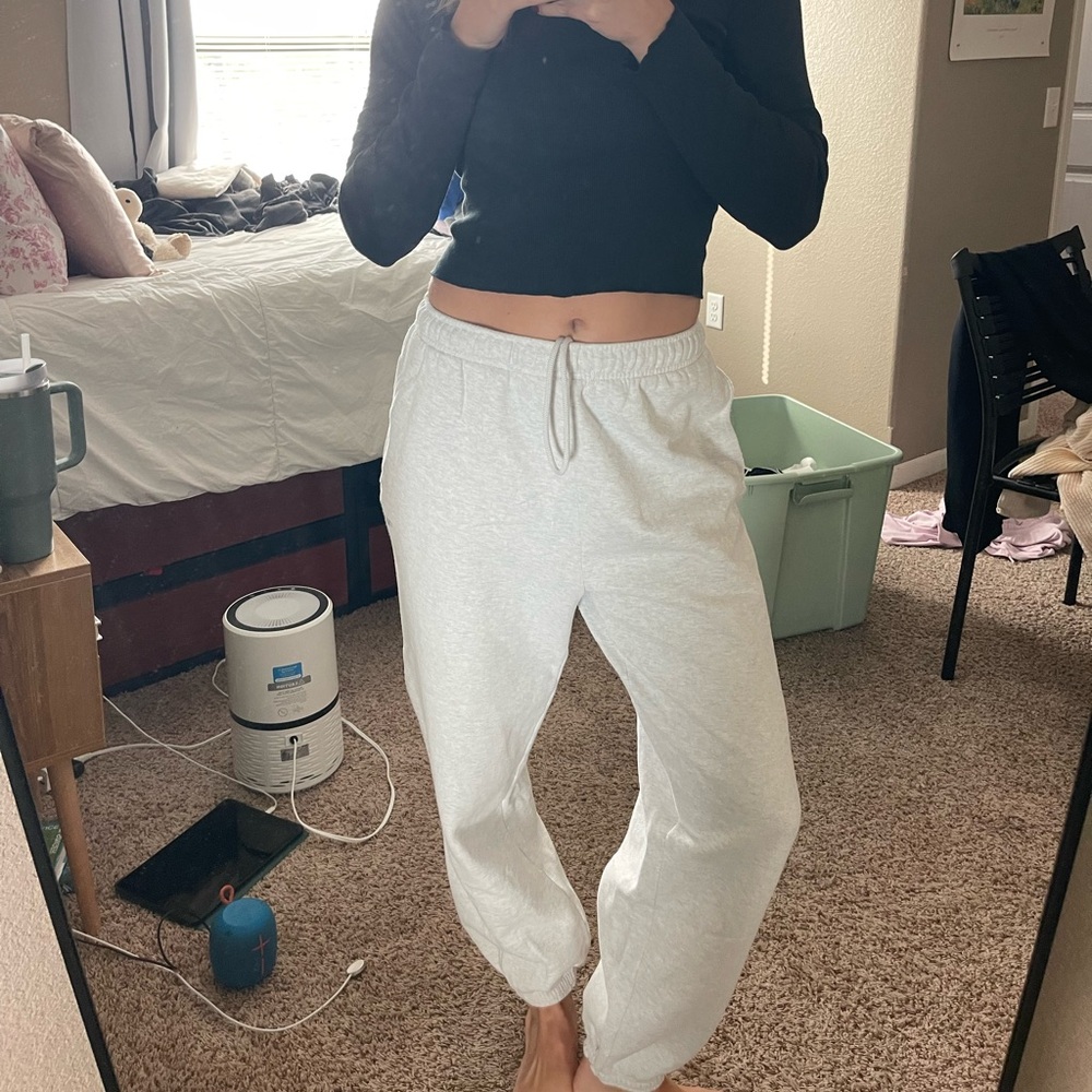 TNA Heather Gray Sweatpants